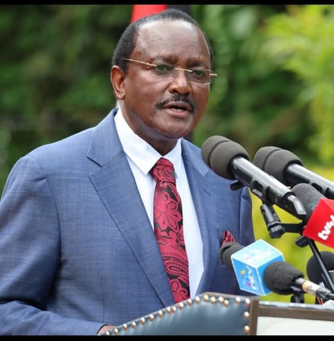 2027 Race Heats Up as Wiper Opens the Battlefield